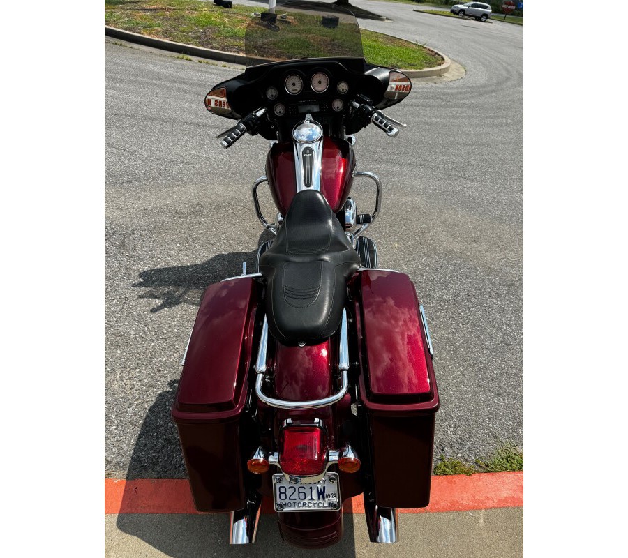 2008 Harley-Davidson Street Glide® Crimson Red Sunglo