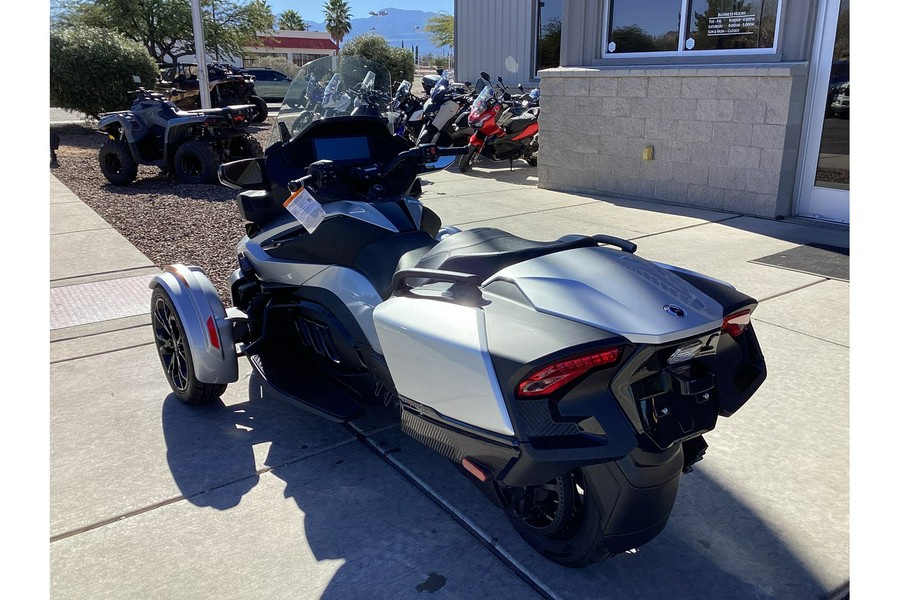 2025 Can-Am Spyder RT