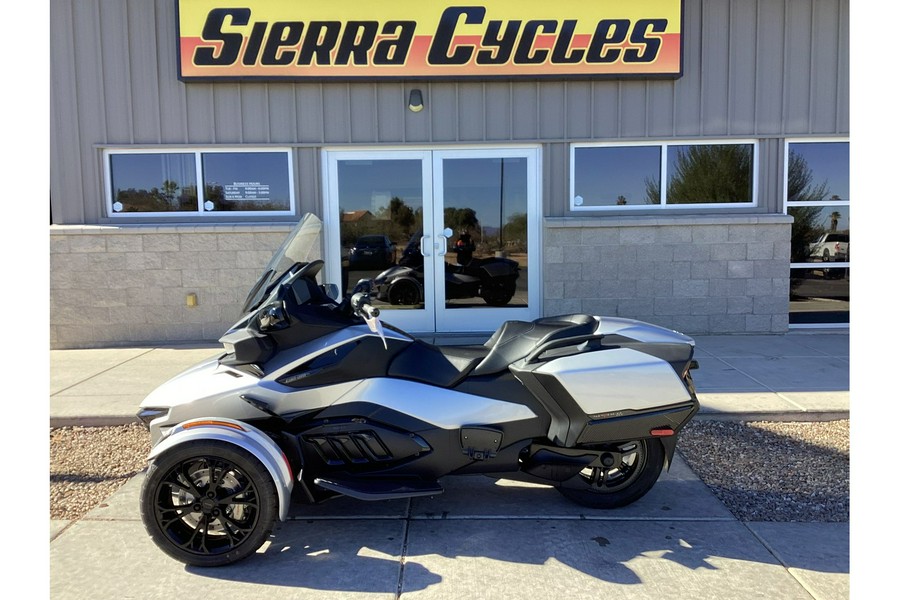 2025 Can-Am Spyder RT