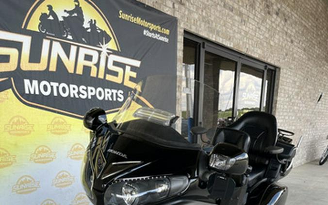 2014 Honda Gold Wing Audio / Comfort