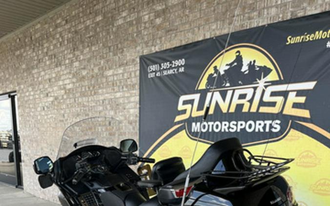 2014 Honda Gold Wing Audio / Comfort