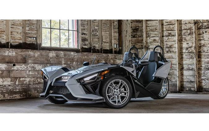 2022 Slingshot Slingshot SL - Moonlight Metallic White (AUTODRIVE)