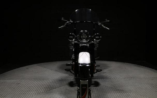 2025 Harley-Davidson® FLHC - Heritage Classic
