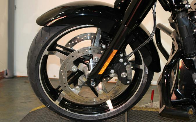 New 2025 Harley-Davidson Road Glide Grand American Touring FLTRX Motorcycle For Sale In Miami, Florida