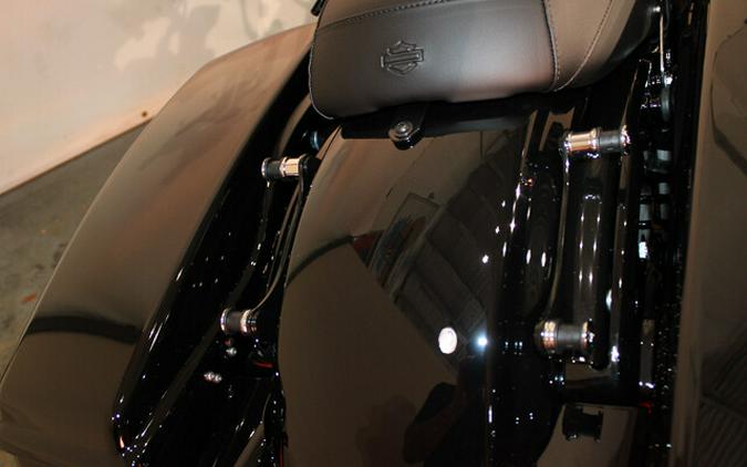 New 2025 Harley-Davidson Road Glide Grand American Touring FLTRX Motorcycle For Sale In Miami, Florida