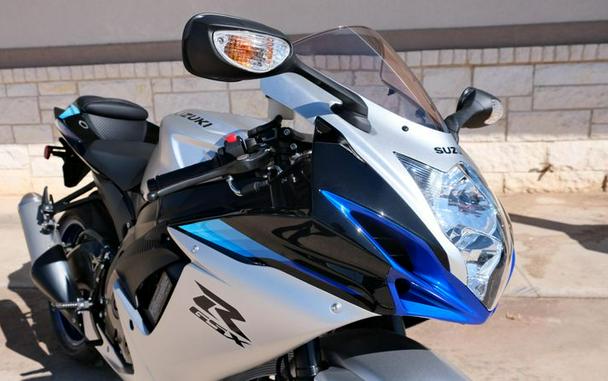 New 2026 SUZUKI GSXR600