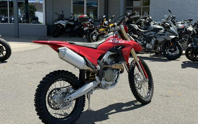 2026 Ducati Desmo450 EDX