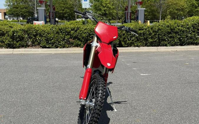 2026 Ducati Desmo450 EDX