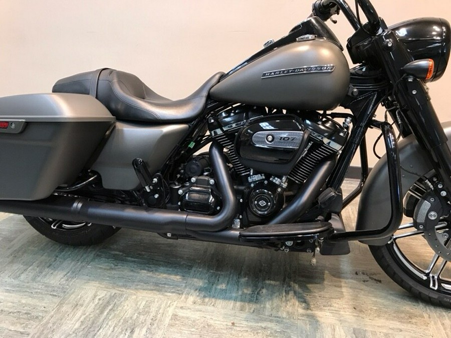 2018 Harley-Davidson® Road King® Special Industrial Gray Denim