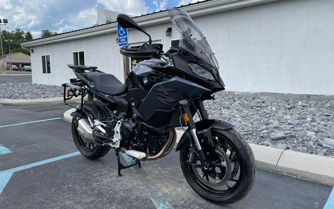 2023 BMW F 900 XR Triple Black