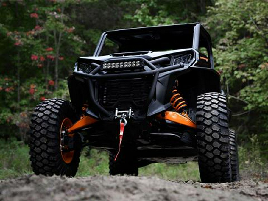 2025 Can-Am Commander XT-P