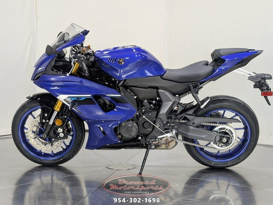 2025 Yamaha YZF R7