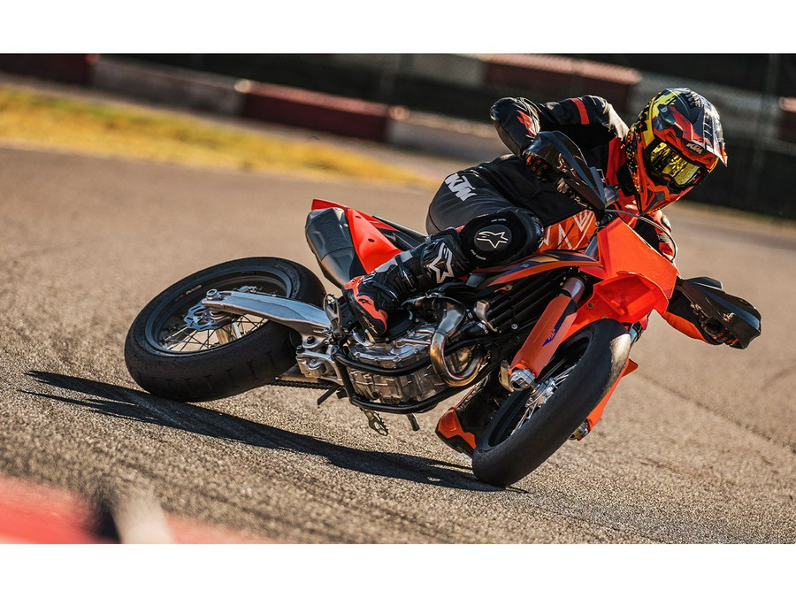 2026 KTM SMR 450