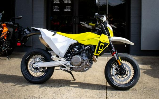 2026 Husqvarna 701 Supermoto