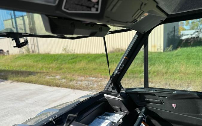 2027 Can-Am Defender DPS CAB HD9