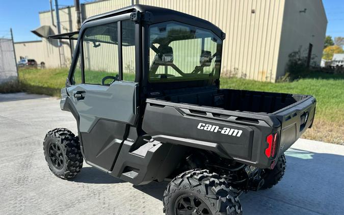 2027 Can-Am Defender DPS CAB HD9