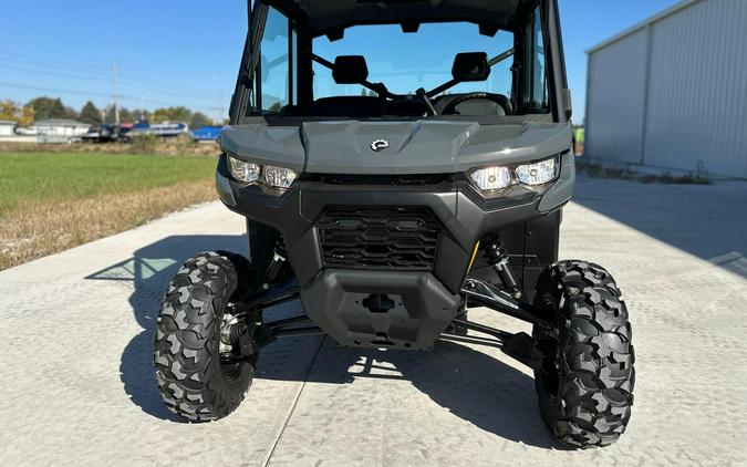 2027 Can-Am Defender DPS CAB HD9