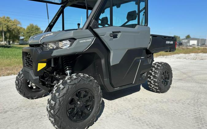 2027 Can-Am Defender DPS CAB HD9