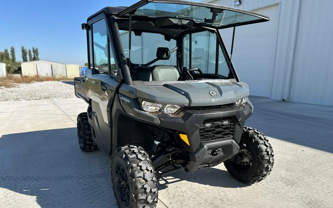 2027 Can-Am Defender DPS CAB HD9