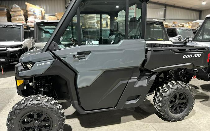 2027 Can-Am Defender DPS CAB HD9