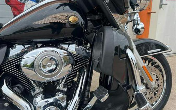 2013 Harley-Davidson Electra Glide® Ultra Limited 110th Anniversary Edition