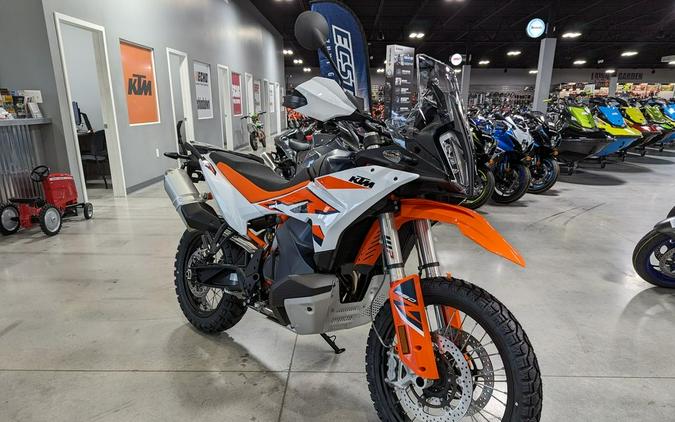 2024 KTM 890 Adventure R