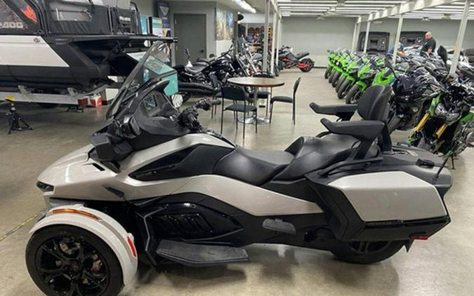 2021 Can-Am® Spyder® RT SE6