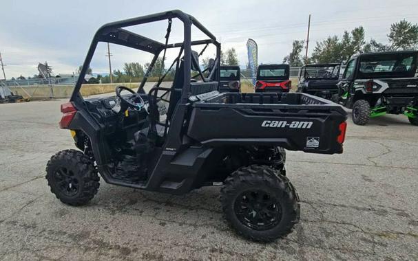 2025 Can-Am® Defender DPS HD10