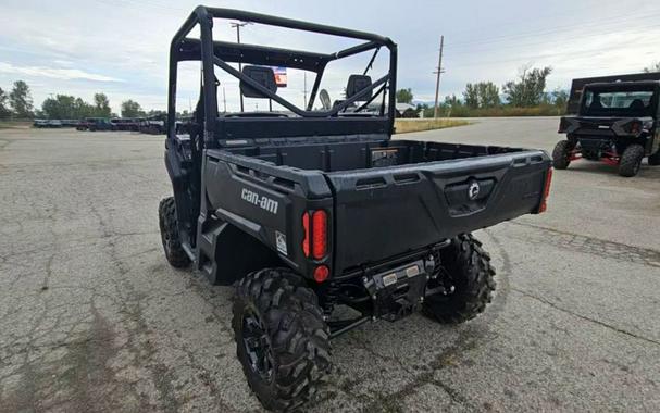 2025 Can-Am® Defender DPS HD10