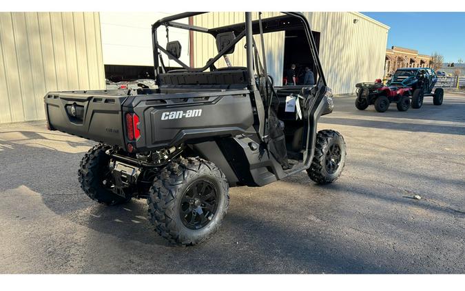 2025 Can-Am DEFENDER DPS HD9