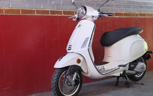 2025 Vespa Primavera 150