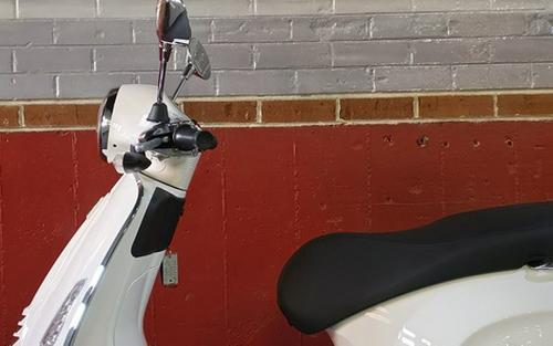 2025 Vespa Primavera 150
