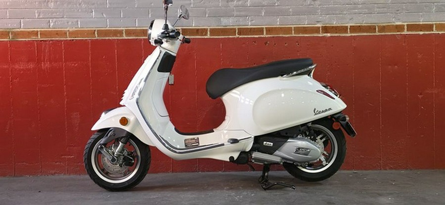 2025 Vespa Primavera 150