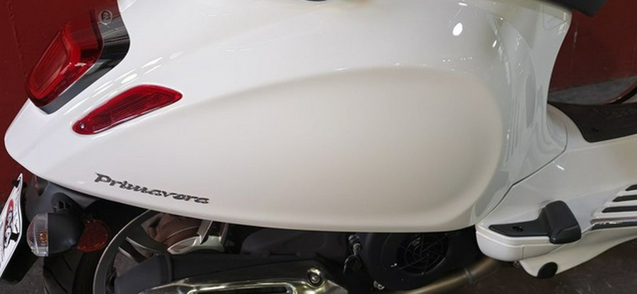 2025 Vespa Primavera 150