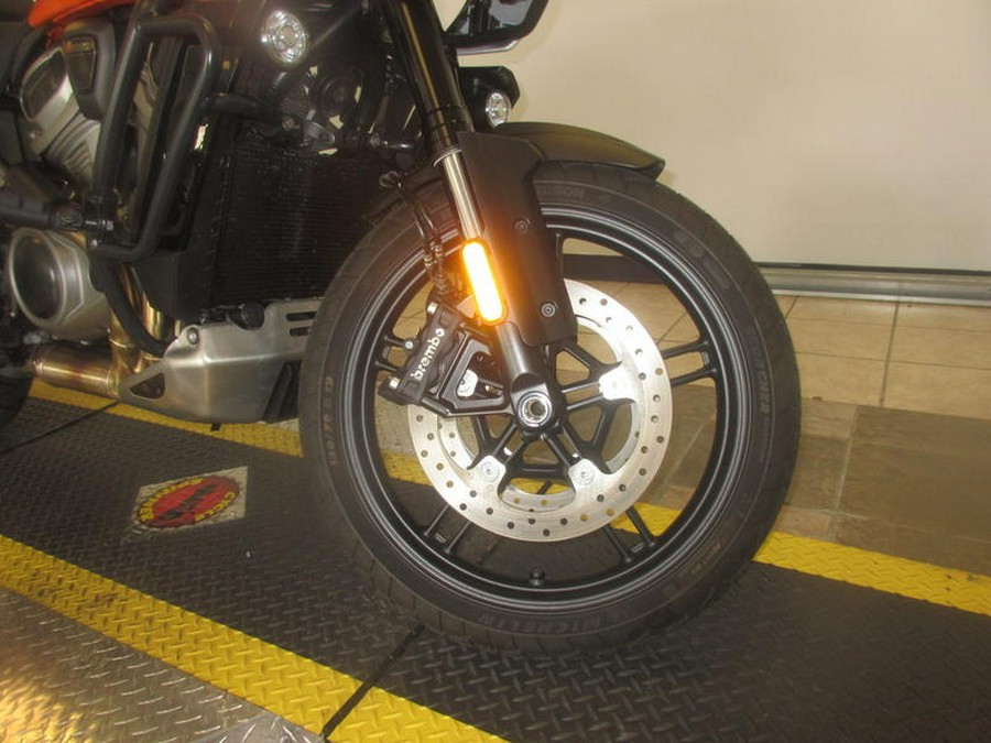 2021 Harley-Davidson® Pan America™ 1250 Special