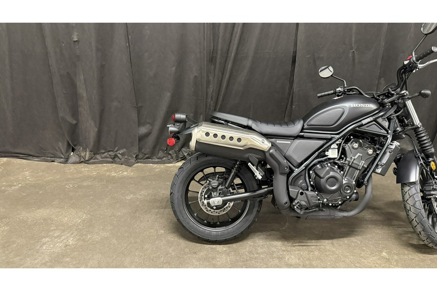 2025 Honda SCL 500