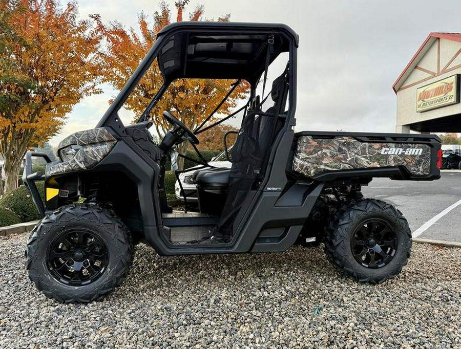 2026 Can-Am® Defender XT HD9 Dark Wildland Camo