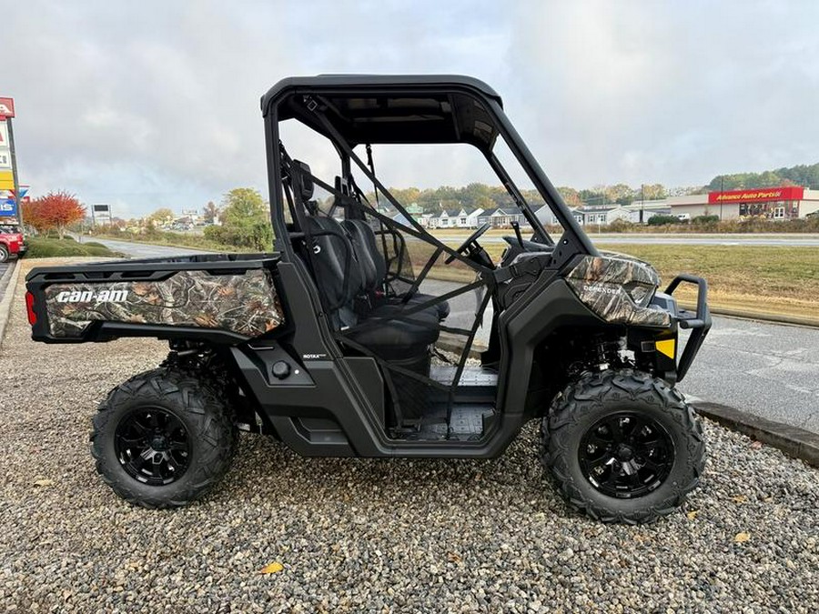 2026 Can-Am® Defender XT HD9 Dark Wildland Camo