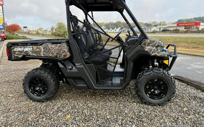 2026 Can-Am® Defender XT HD9 Dark Wildland Camo