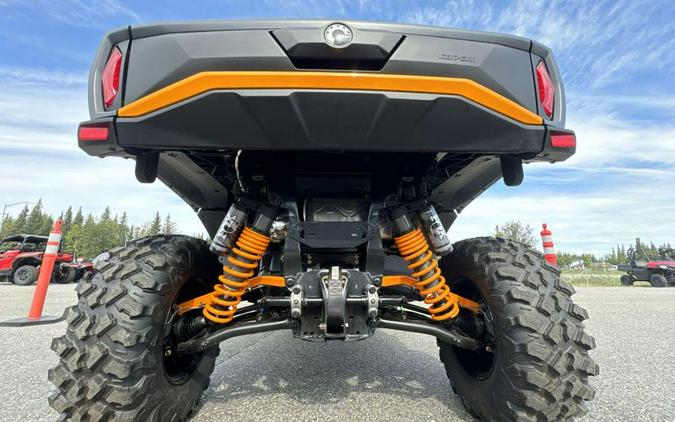 New 2025 Can-Am COMM XTP 64 1000R