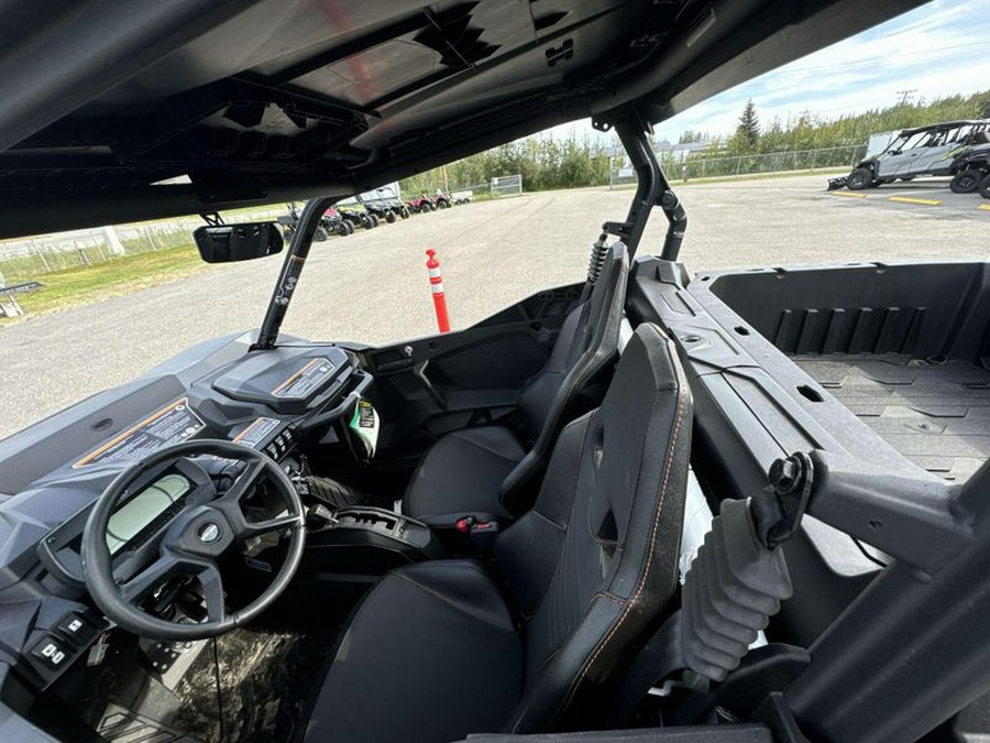 New 2025 Can-Am COMM XTP 64 1000R