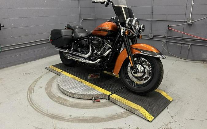 2020 Harley-Davidson® FLHCS - Heritage Classic 114