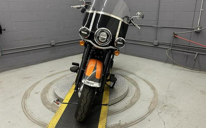 2020 Harley-Davidson® FLHCS - Heritage Classic 114