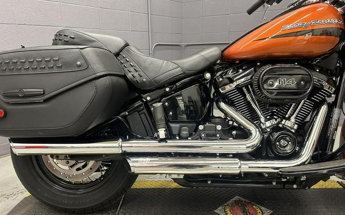 2020 Harley-Davidson® FLHCS - Heritage Classic 114