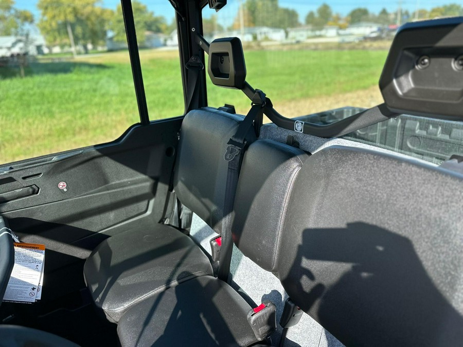 2027 Can-Am Defender DPS CAB HD9