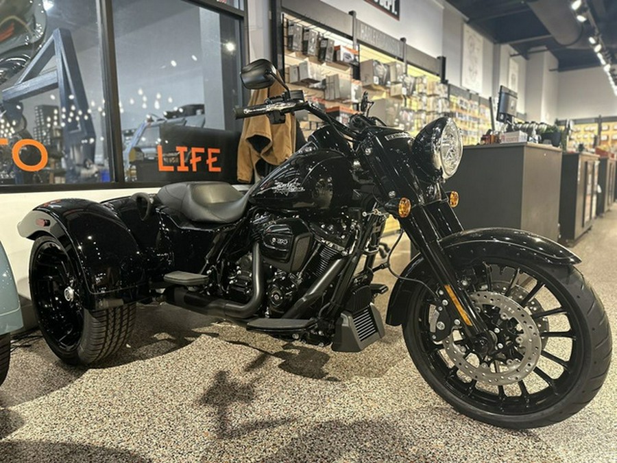 2024 Harley-Davidson FLRT - Freewheeler