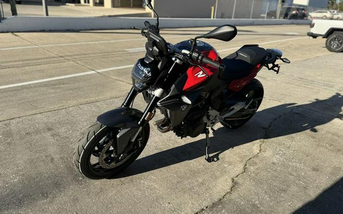 2024 BMW F 900 R Sport