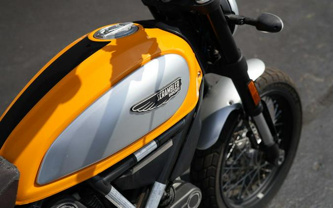 2015 Ducati Scrambler Icon '62 Yellow