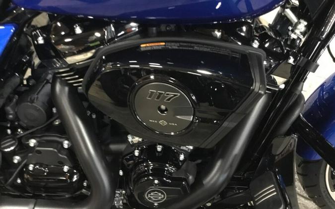 2024 Harley-Davidson® Street Glide® Blue Burst – Black Finish