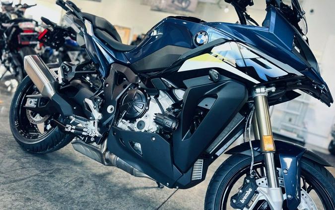 2024 BMW S 1000 XR Gravity Blue Metallic